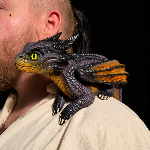 Dragón de Hombro 3D Ultra Realista: Esculpido a Mano y Personalizado para Ti