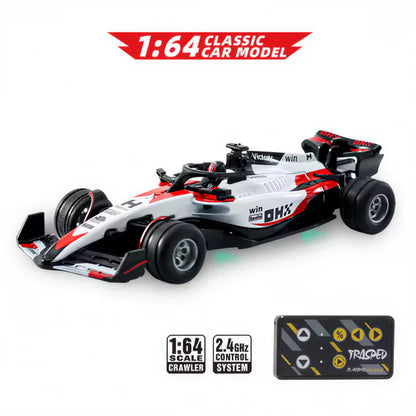 Auto de Fórmula 1 de metal a escala 1:64 con control remoto de alta precisión.